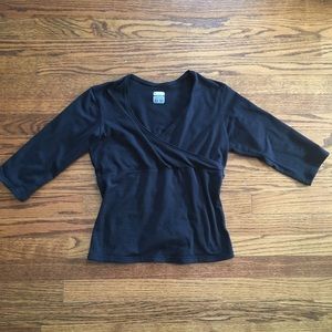 💫COLUMBIA💫 Black Wrap Front Work Out Top size M